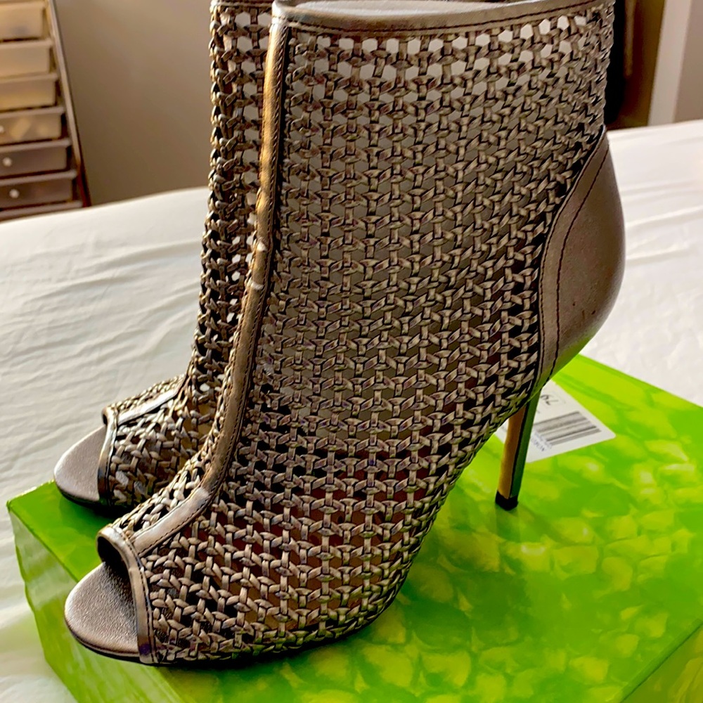 Run in heels